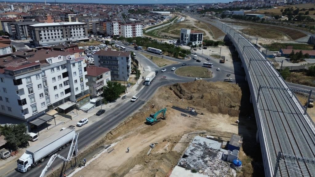 ÇERKEZKÖY’DE ULAŞIM HAMLESİ