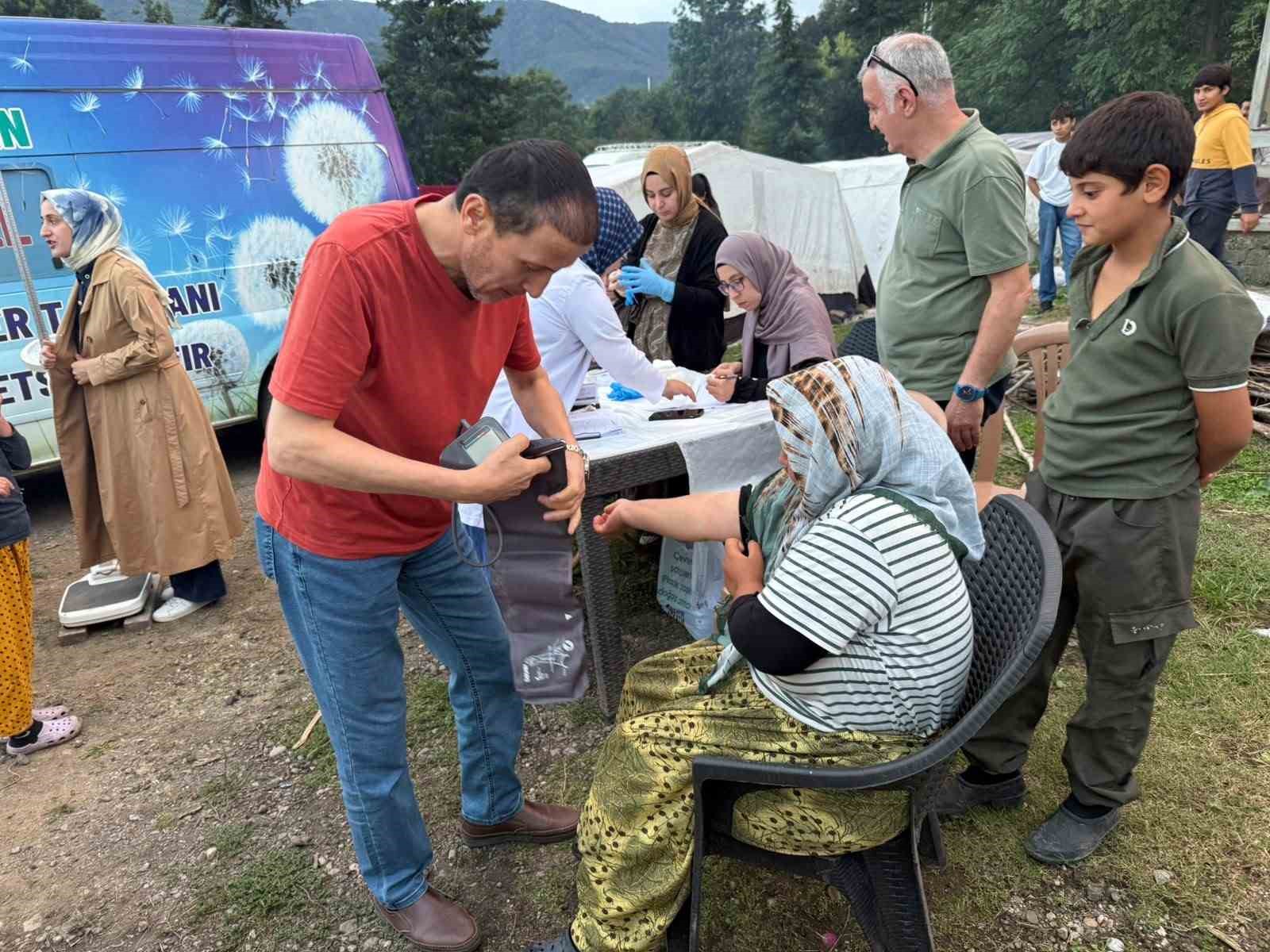 ÇARŞAMBA’DA MEVSİMLİK TARIM İŞÇİLERİNE SAĞLIK TARAMASI