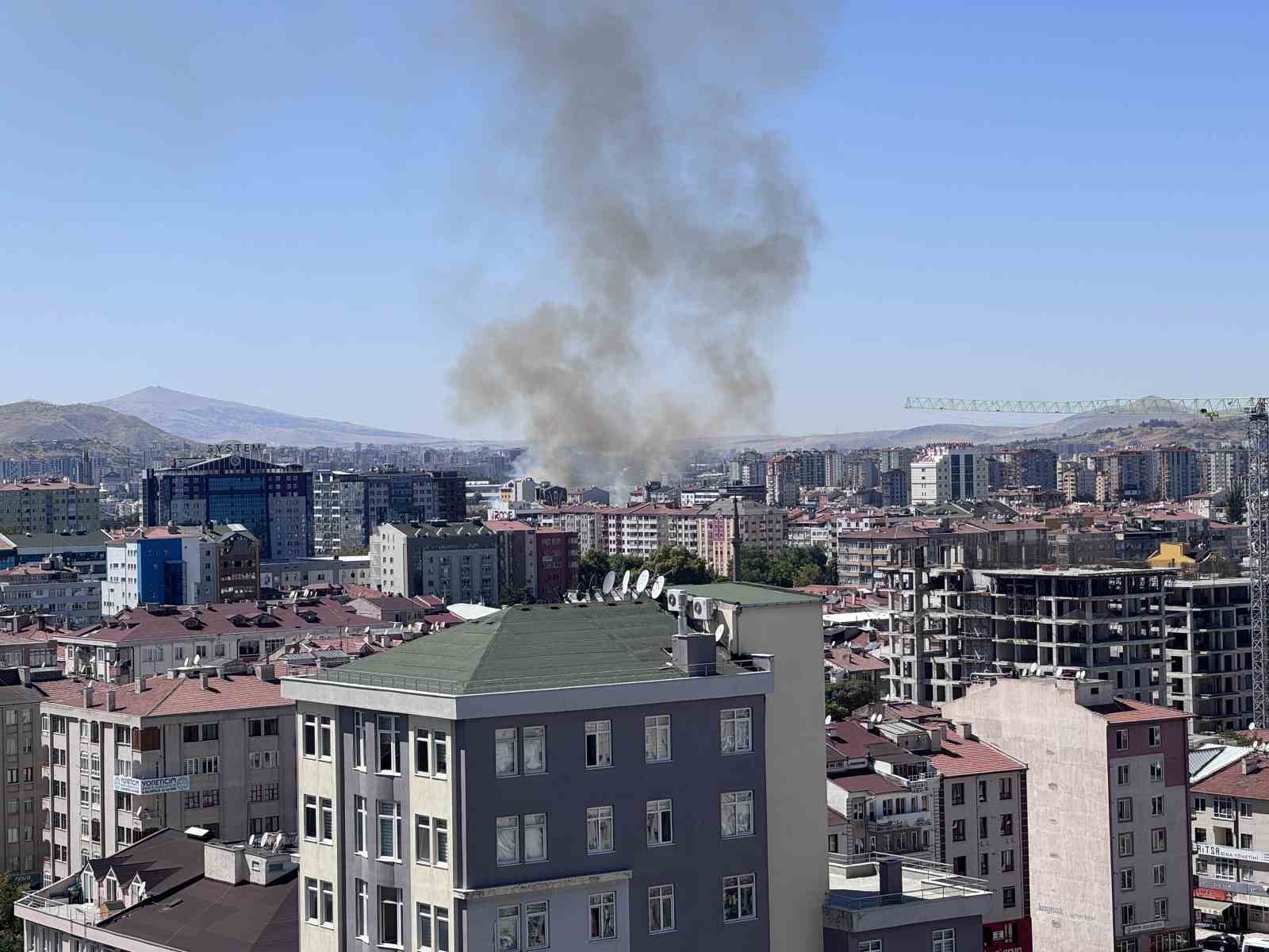 OT YANGININDA 6 DÖNÜM ALAN KÜL OLDU