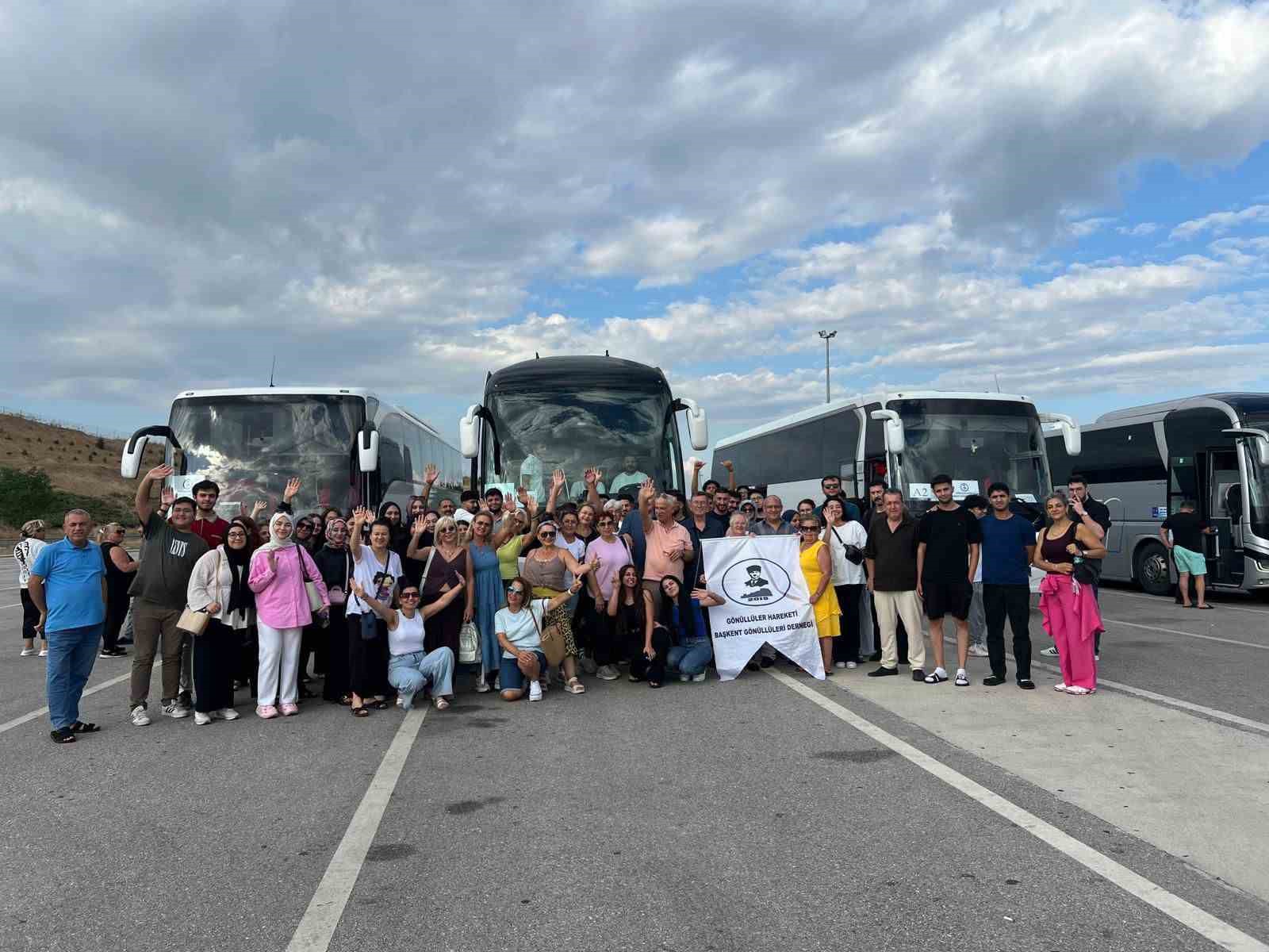 ADIYAMANLI GENÇLER ÇANAKKALE VE AKÇAY’DA TARİH VE KÜLTÜR YOLCULUĞUNA ÇIKTI
