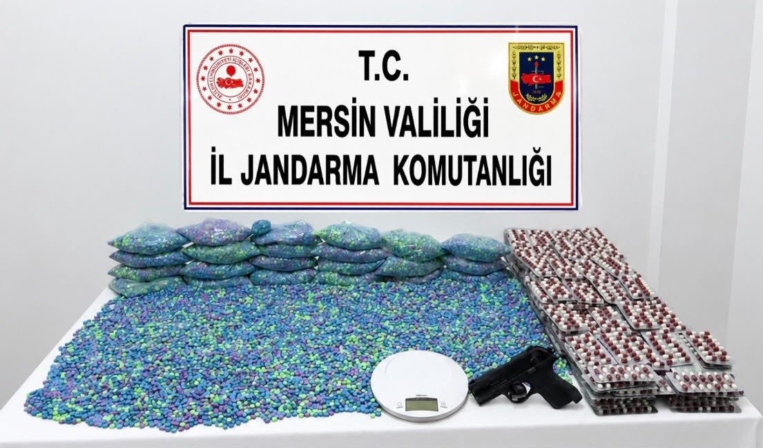 EKİPLER BASKIN YAPTI, 70 BİN ADET UYUŞTURUCU HAP ELE GEÇİRİLDİ