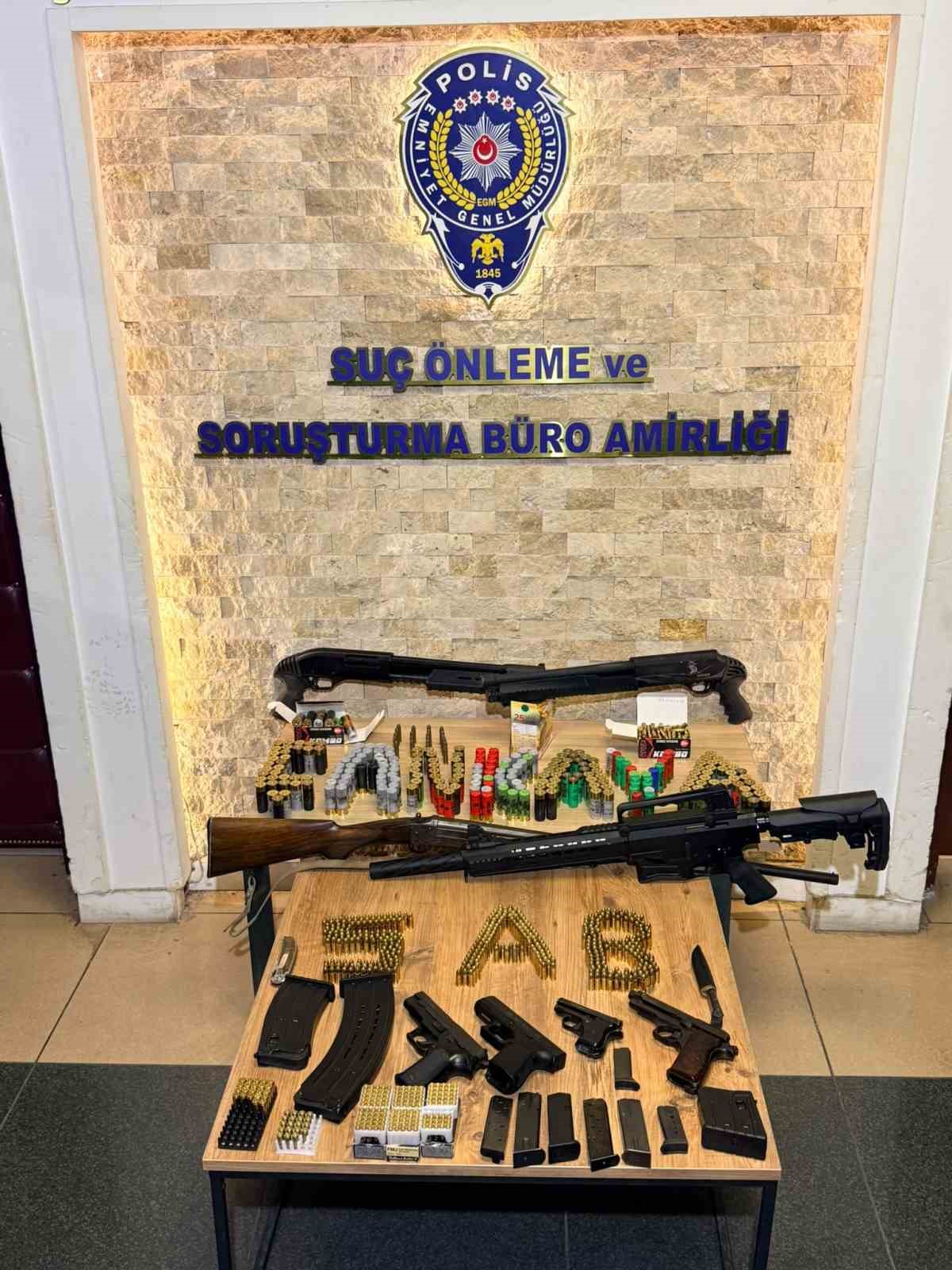 ANKARA’DA DÜĞÜNDE HAVAYA ATEŞ AÇAN 6 ŞAHIS GÖZALTINA ALINDI