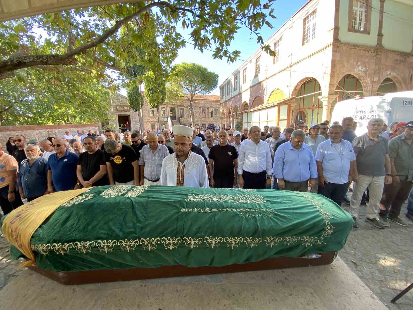AYVALIK’IN TANINMIŞ AVUKATLARINDAN GÜNAY BENLİ’NİN ACI GÜNÜ
