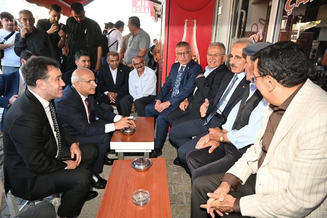 BAŞKAN BÜYÜKKILIÇ, BAKAN URALOĞLU’NUN PROGRAMLARINA EŞLİK ETTİ
