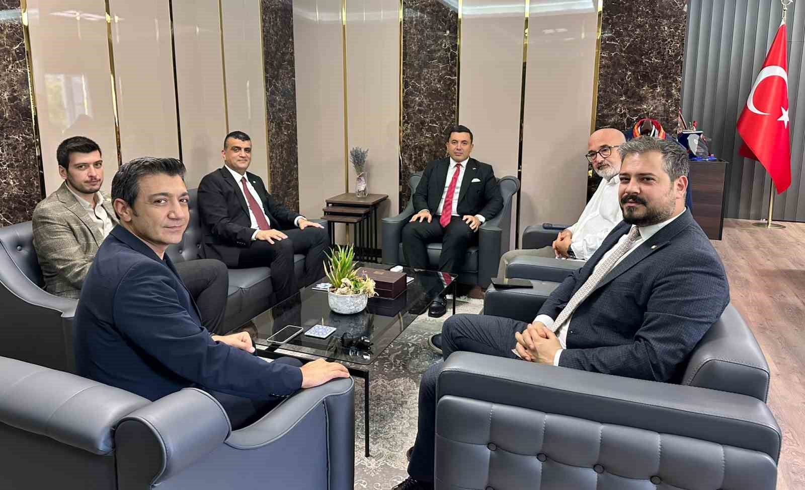ANAMUR CUMHURİYET BAŞSAVCISI ÇATLI, BARO HEYETİYLE İSTİŞARE DE BULUNDU