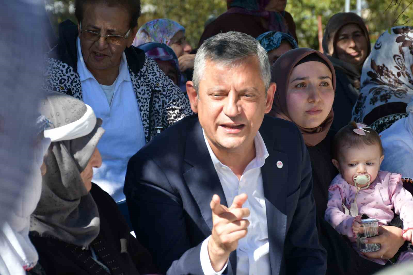 ÖZGÜR ÖZEL ARDAHAN’DA