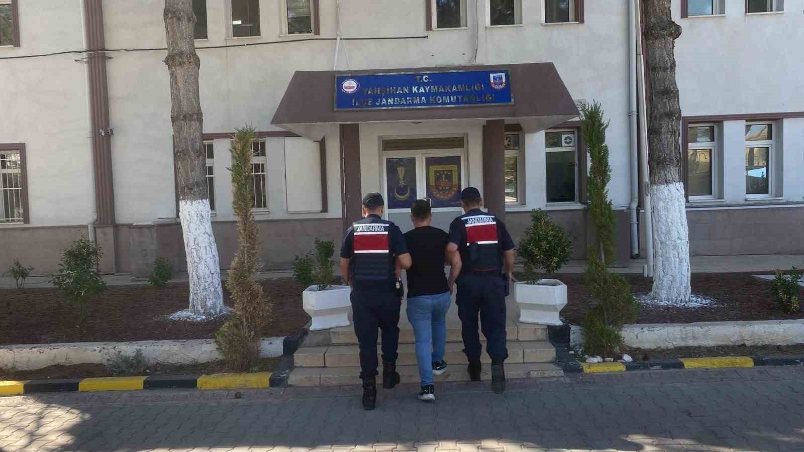 KIRIKKALE’DE ARANAN 4 HÜKÜMLÜ YAKALANDI