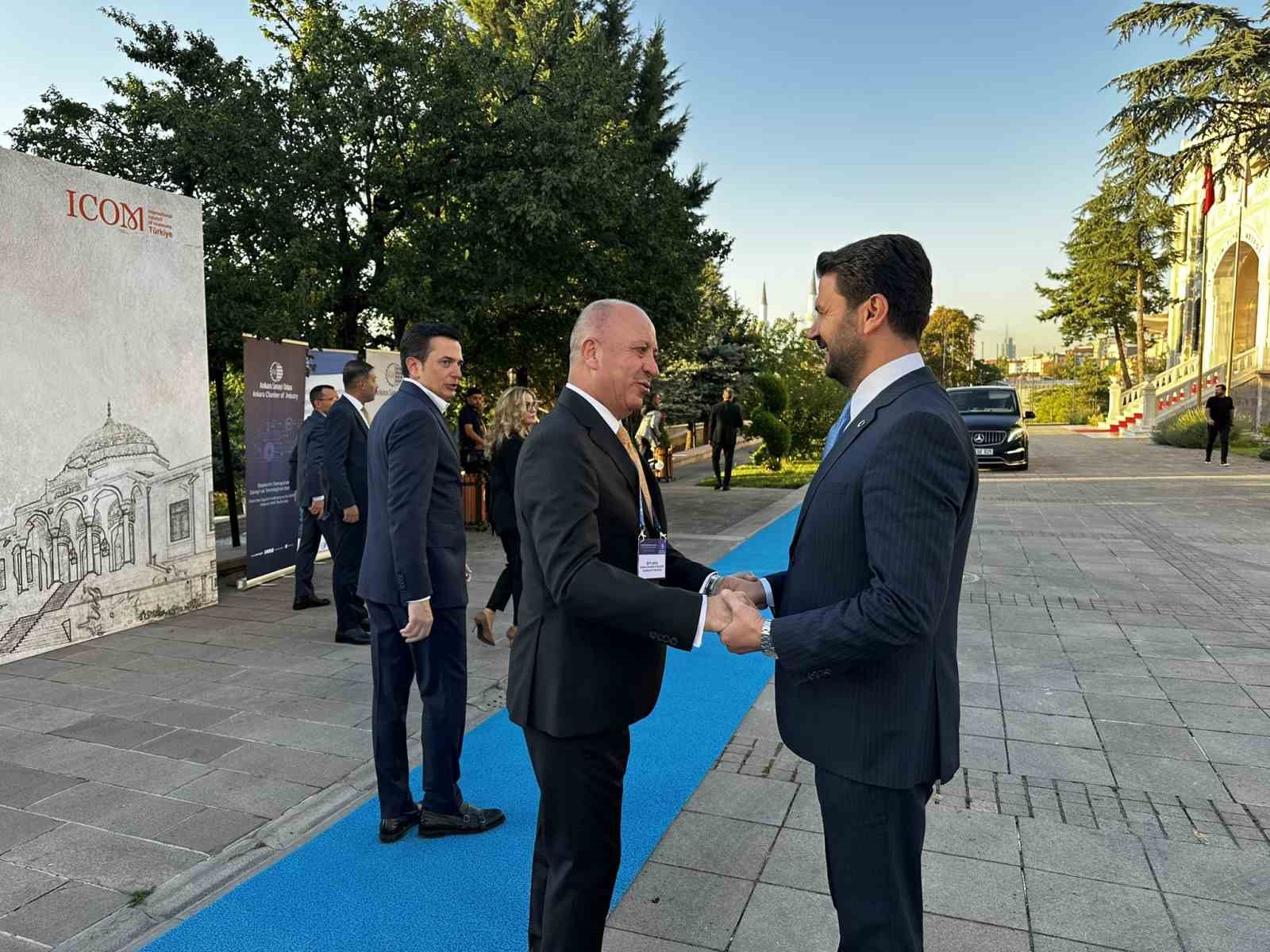 BAKAN YARDIMCISI ÖZEL: "TÜRKİYE’NİN ÜRETİM KAPASİTESİNİ DAHA DA İLERİYE TAŞIMADA DİPLOMATİK VE EKONOMİK AKTÖRLERİN İŞ BİRLİĞİ BÜYÜK ÖNEM TAŞIYOR"