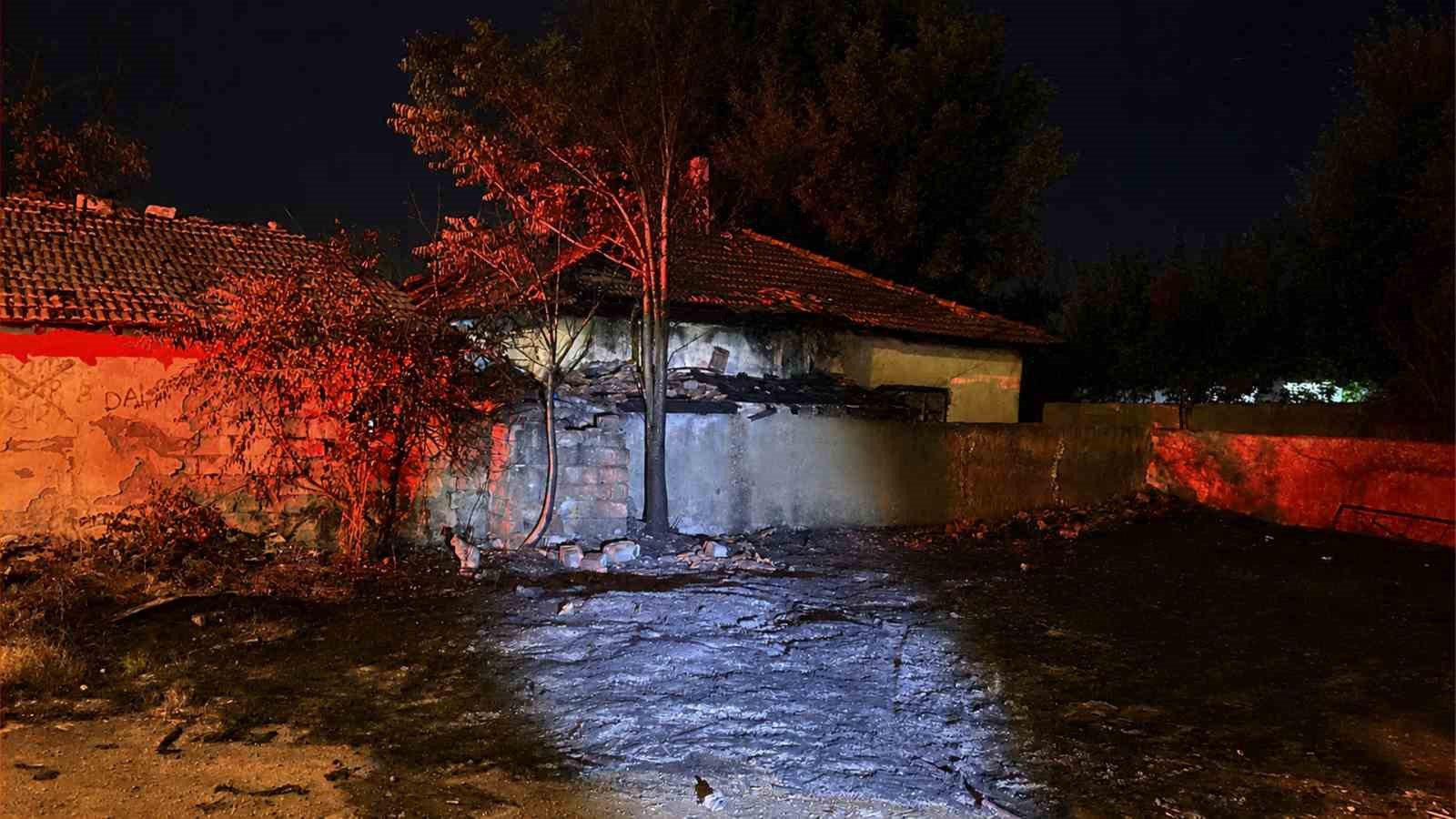 KIRIKKALE’DE OTLUK ALANDA ÇIKAN YANGIN PANİĞE NEDEN OLDU
