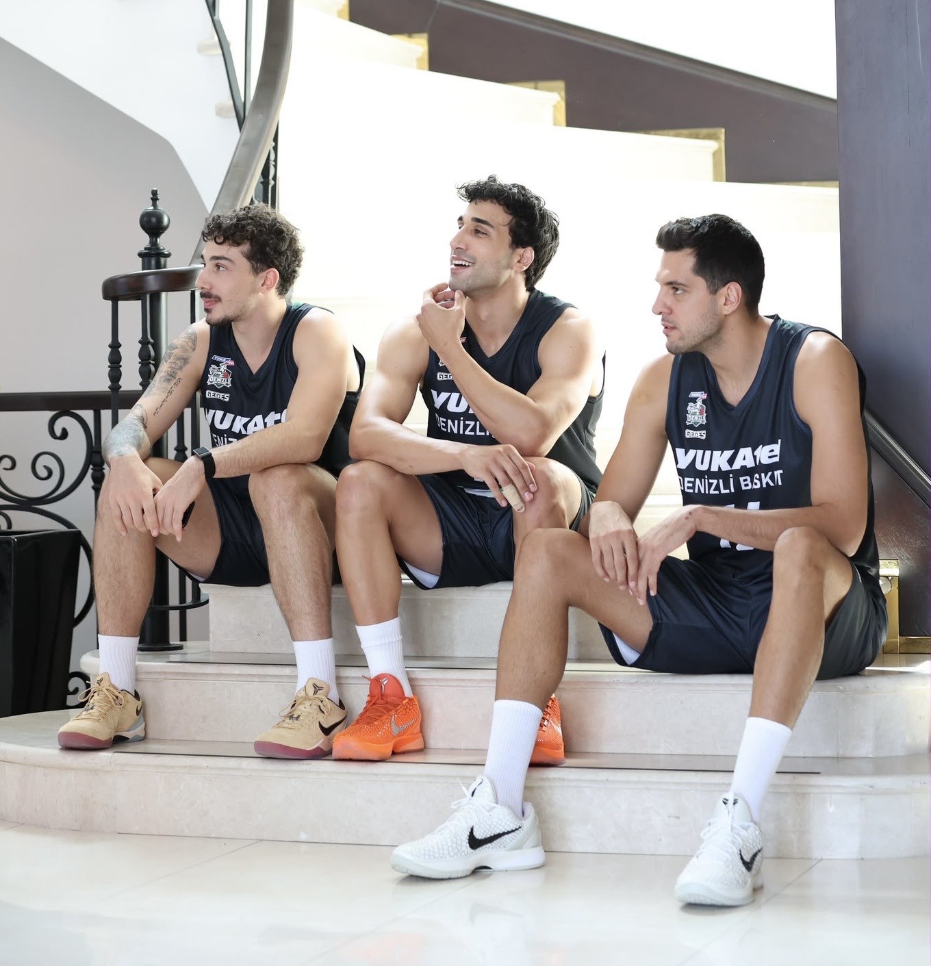 DENİZLİ BASKET’TE YENİ KADRO GÖRÜCÜYE ÇIKTI