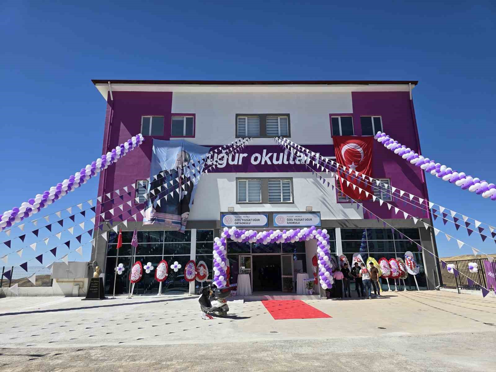 UĞUR OKULLARI’NIN YARIM ASRI AŞAN EĞİTİM DENEYİMİ YOZGAT’TA: YOZGAT KAMPÜSÜ HİZMETE AÇILDI