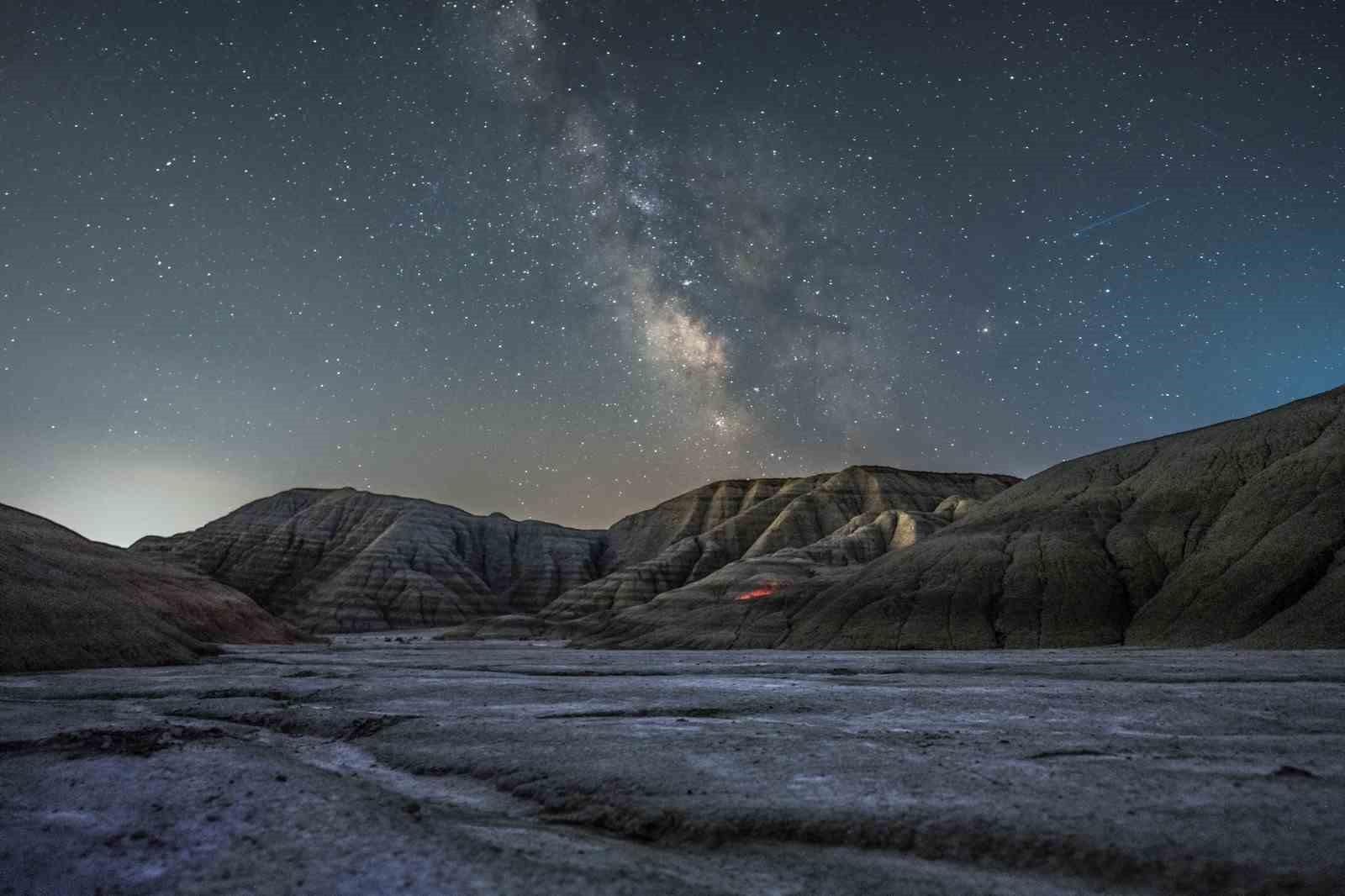 8 SAATLİK GECE MESAİSİ MUHTEŞEM KARELERLE SONUÇLANDI