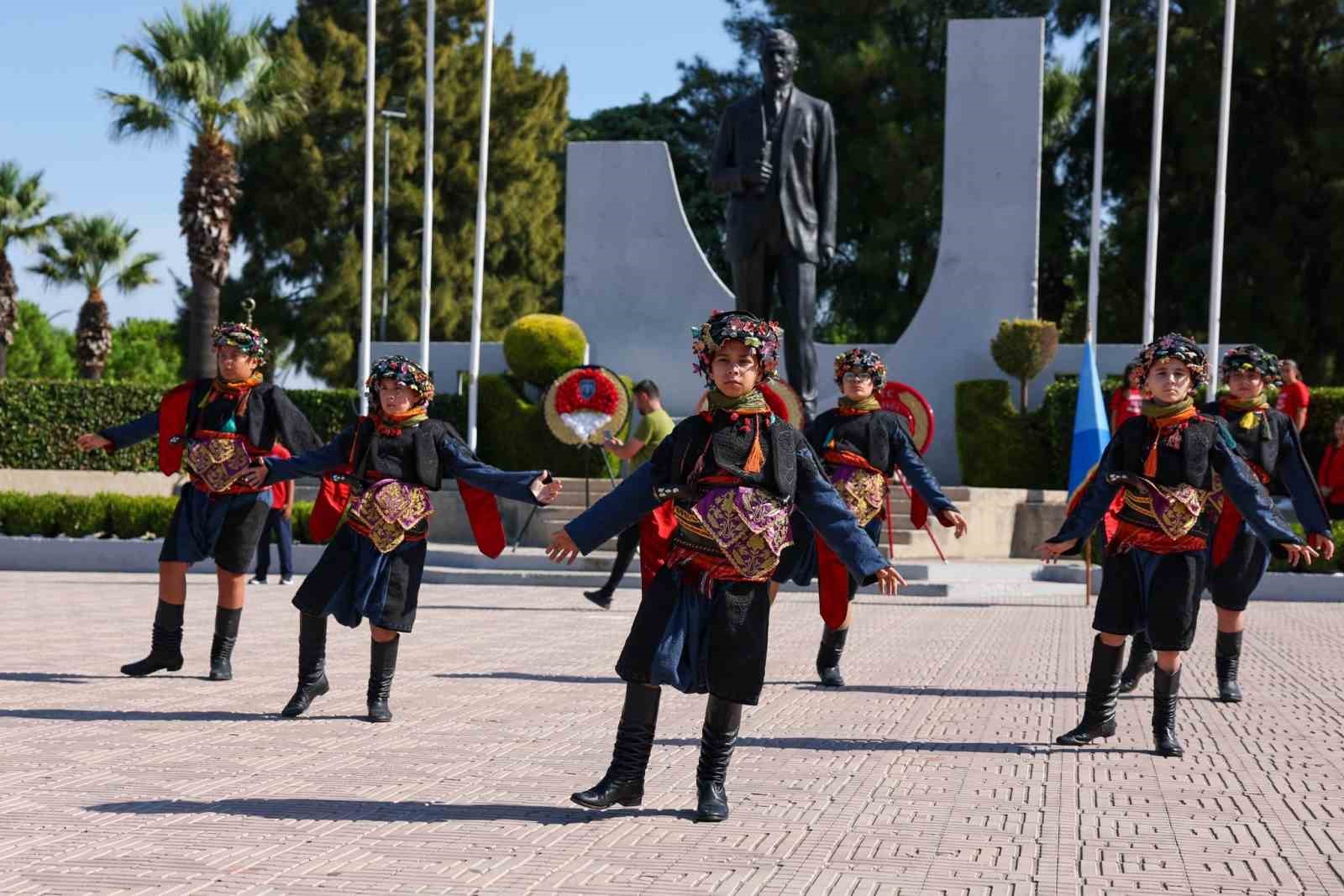 ALİAĞA’DA KURTULUŞUN 104. YILI GURURLA KUTLANDI.