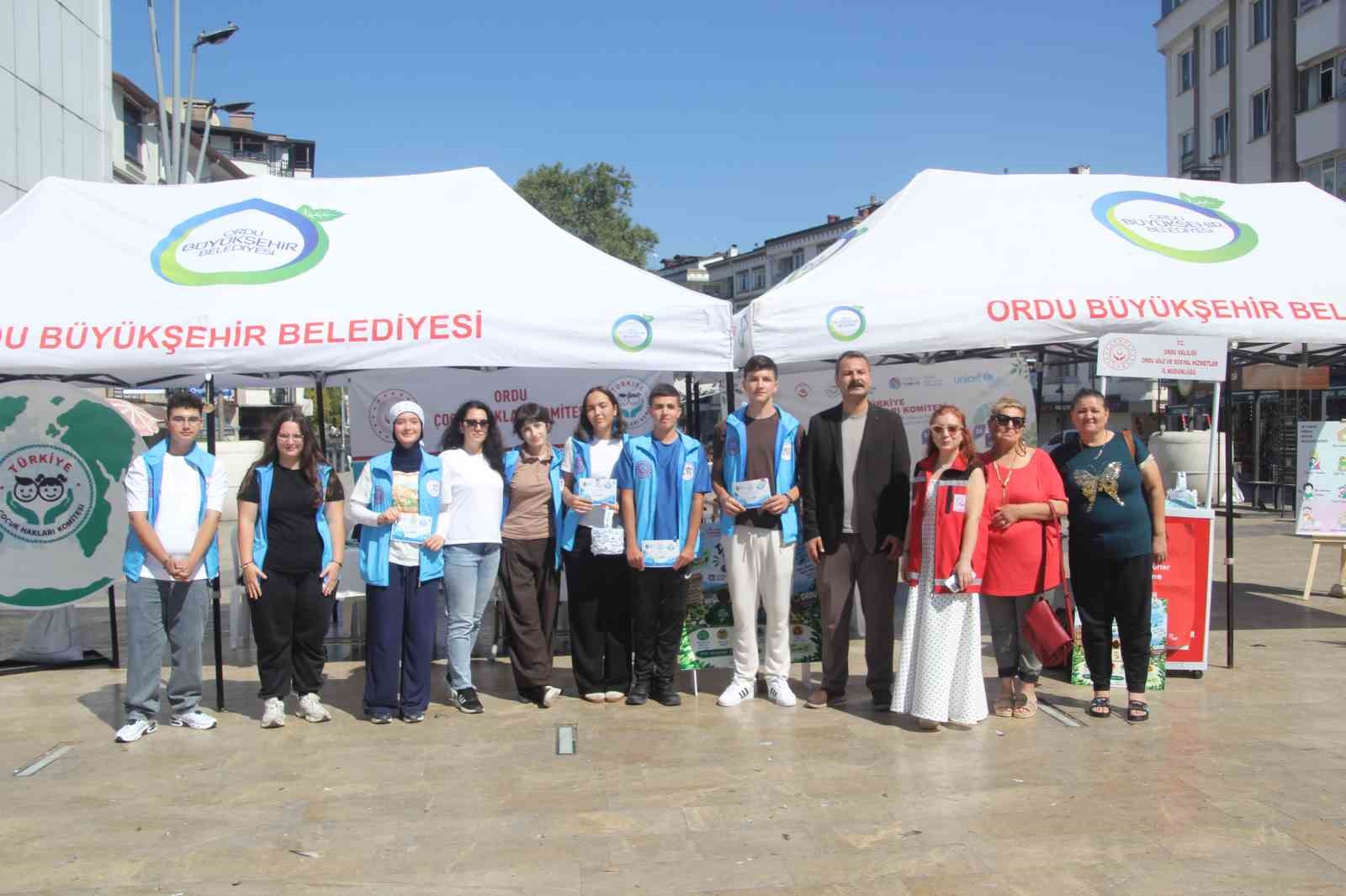 ÇOCUKLARDAN İKLİM DEĞİŞİKLİĞİNE KARŞI FARKINDALIK ETKİNLİĞİ