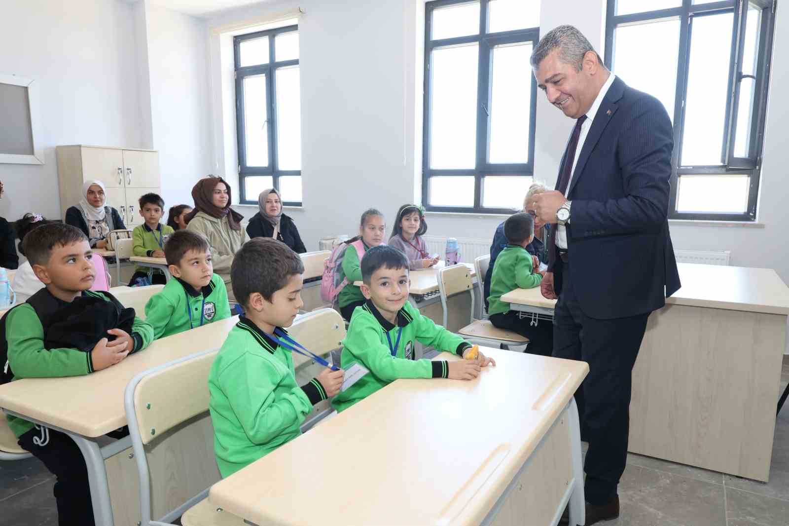 "YENİ BİR EĞİTİM YILINA, YENİ UMUTLARLA"