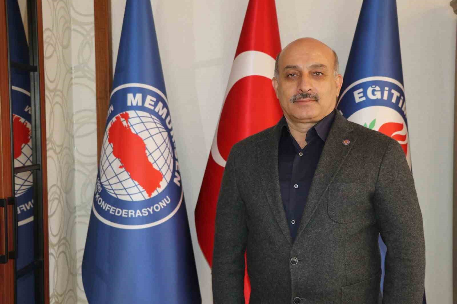 EĞİTİM BİR-SEN ADANA ŞUBE BAŞKANI SARIGEÇİLİ : "EĞİTİMDE VİZYONUMUZ GÜNÜBİRLİK TEDBİRLER DEĞİL, KALICI ÇÖZÜM OLMALIDIR"