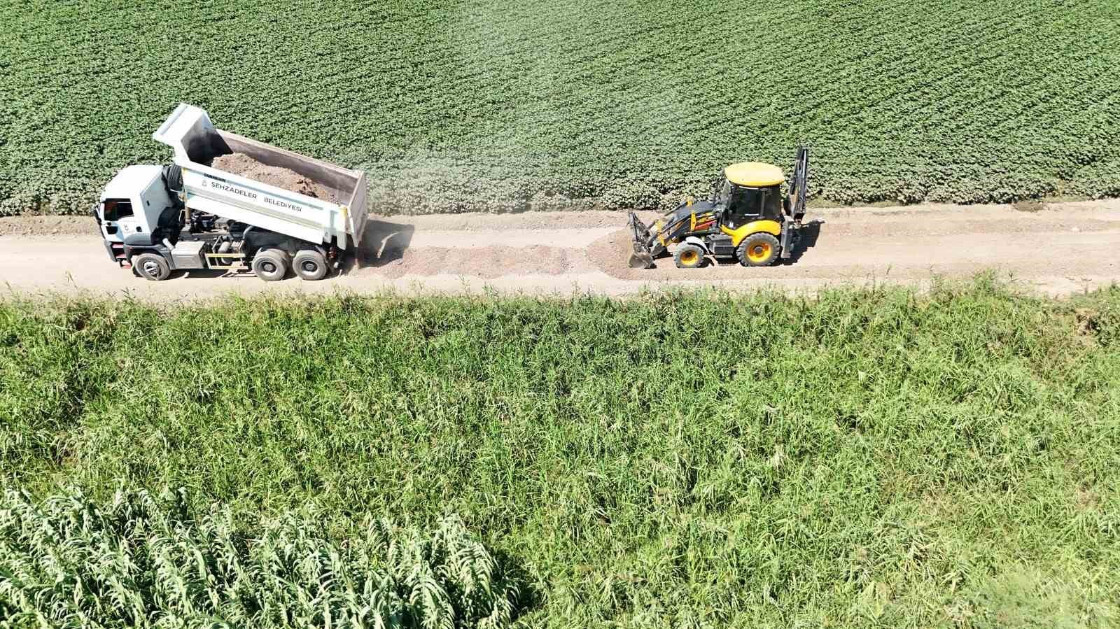 ŞEHZADELER’DE OVA YOLLARINDA ÇALIŞMALARIN YÜZDE 72’Sİ TAMAMLANDI