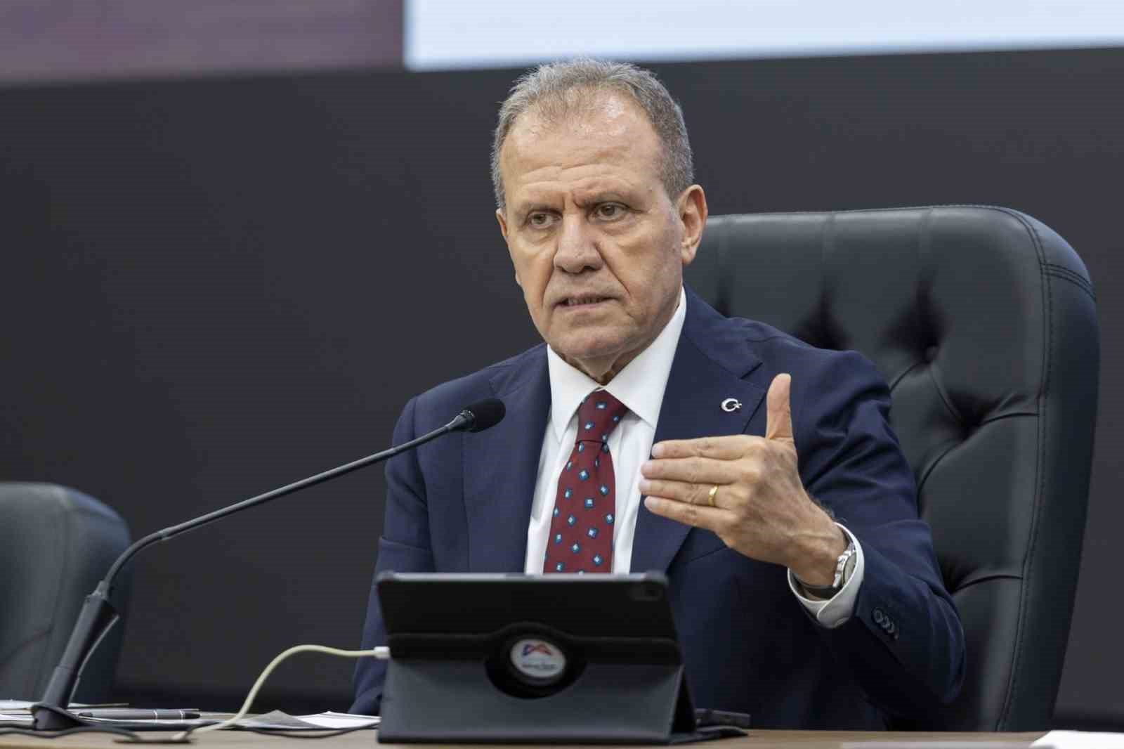 SEÇER’DEN PLASTİK İŞLETMELERİ MESAJI: "HALK SAĞLIĞI BİZİM İÇİN HER ŞEYDEN ÖNEMLİ"