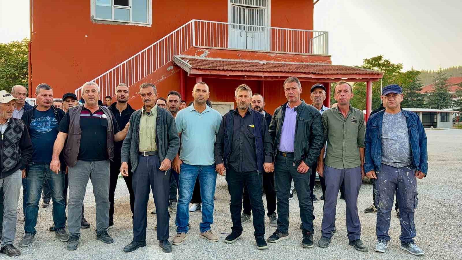 AFYONKARAHİSAR’DA ‘TAŞIMALI EĞİTİM’ SIKINTISI