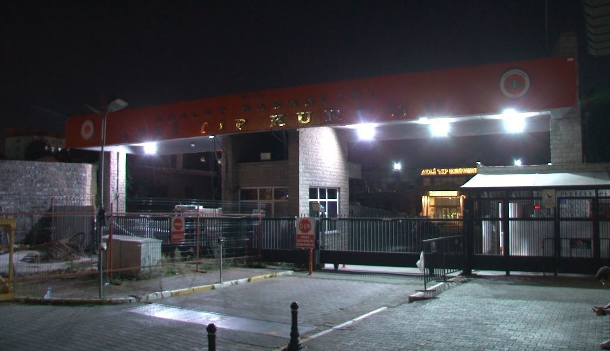 SİLİVRİ AÇIKLARINDA ERKEK CESEDİ BULUNDU