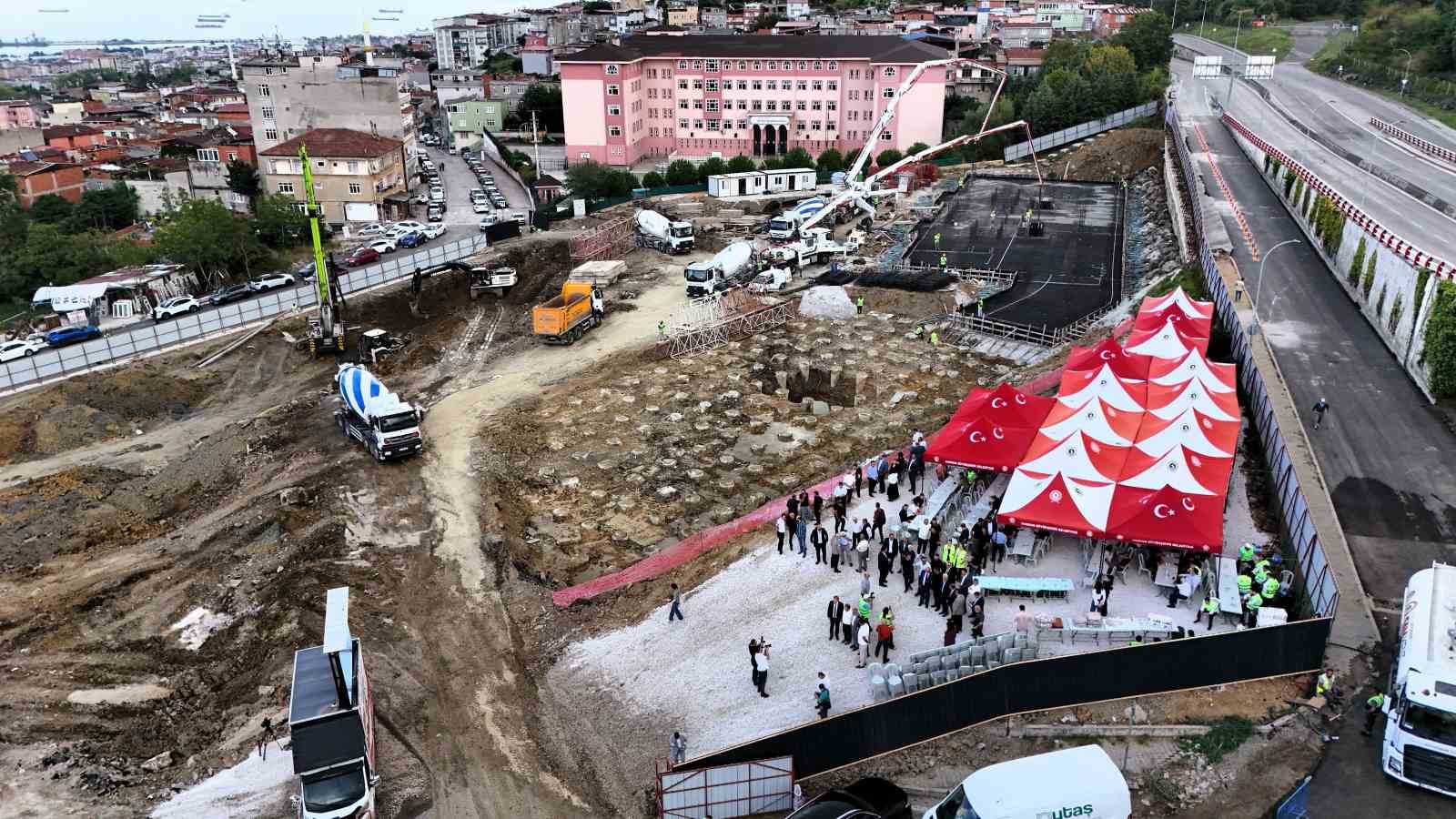 SAMSUN’DA ’KADIKÖY KENTSEL DÖNÜŞÜM PROJESİ’NİN TEMELİ ATILDI