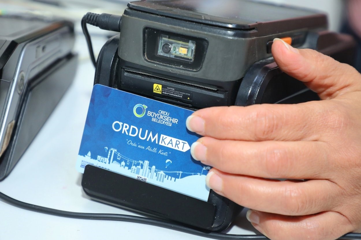BÜYÜKŞEHİR’DEN ODÜ ÖĞRENCİLERİNE ORDUMKART KOLAYLIĞI