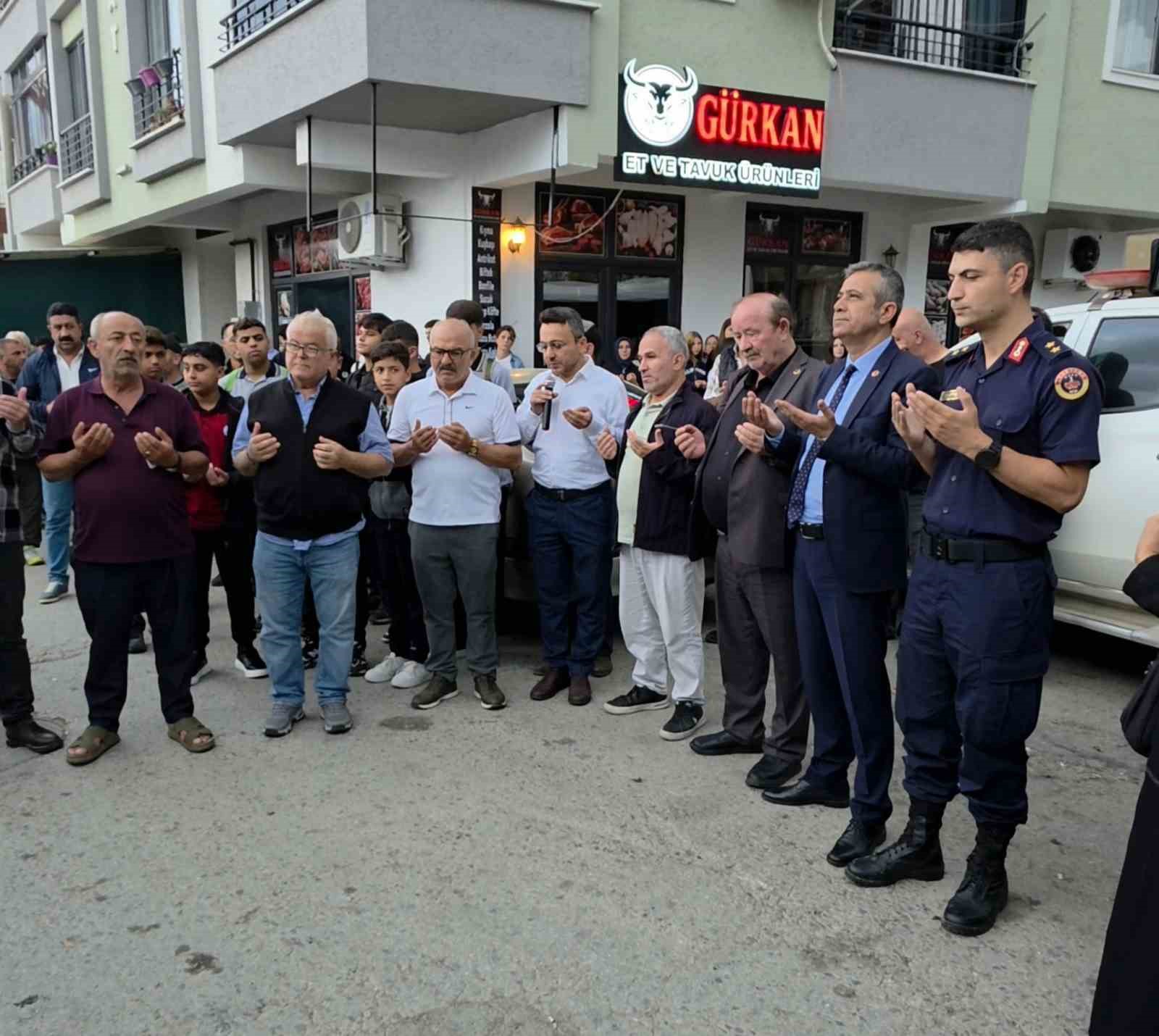 ESENKÖY’DE 8 YILDIR ÖĞRENCİLER ÜCRETSİZ TAŞINIYOR
