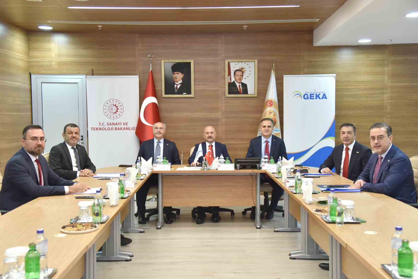 GEKA’NIN 176. YÖNETİM KURULU TOPLANTISI DENİZLİ’DE GERÇEKLEŞTİRİLDİ