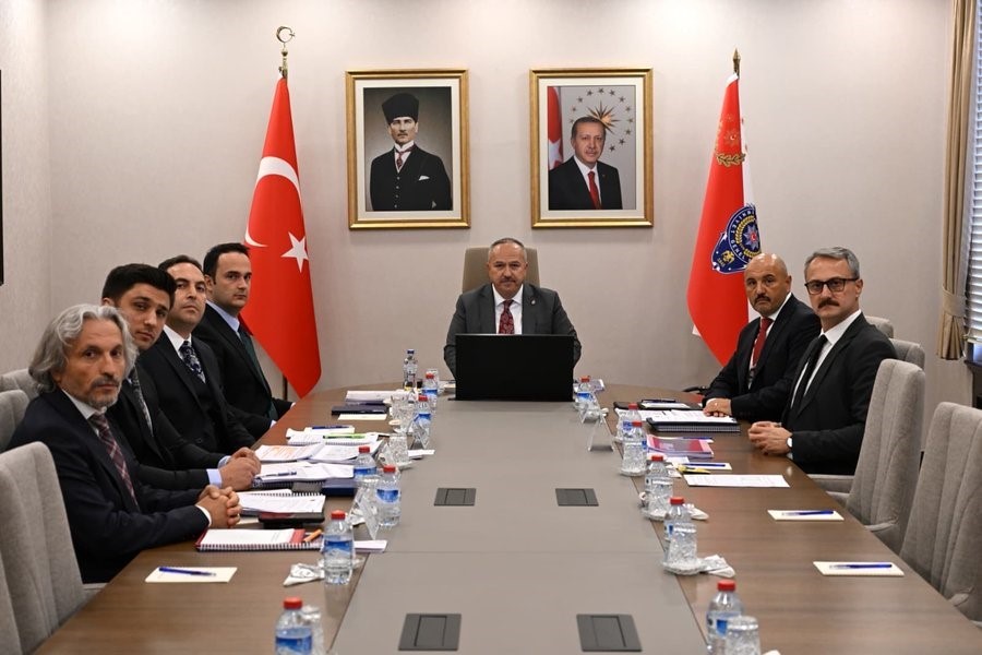 EMNİYET GENEL MÜDÜRÜ FİDAN BAŞKANLIĞINDA "UYUŞTURUCU RAPORU DEĞERLENDİRME TOPLANTISI"