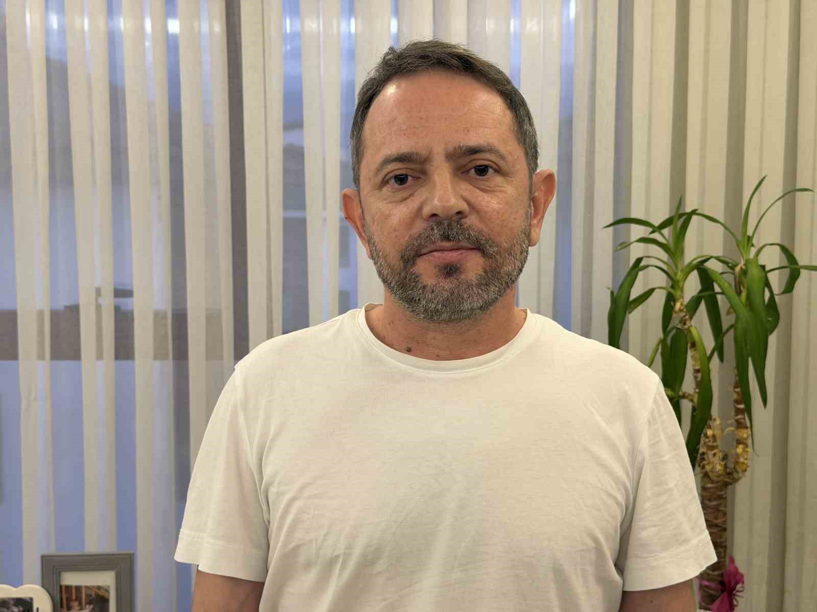 GAZETECİLERE ’EŞEĞE Mİ DİYORUZ’ DİYEN SAĞLIKÇILARA TEPKİ: "GAZETECİLER BU HAKARETLERİ HAK ETMİYOR"