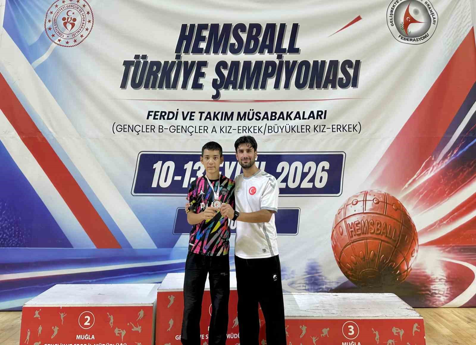 ESKİŞEHİR’DEN HEMSBALL’DA TÜRKİYE ŞAMPİYONLUĞU
