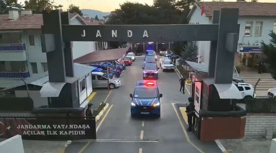 TOKAT’TA 20 ŞÜPHELİYE UYUŞTURUCU OPERASYONU