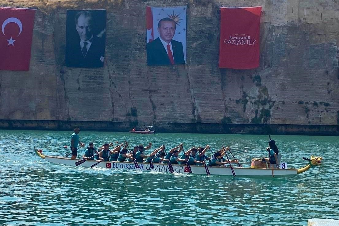SAMSUNLU SPORCULARDAN 3 KUPA