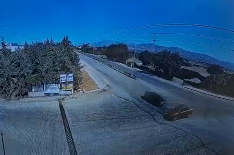 ELAZIĞ’DA 2 KİŞİNİN ÖLDÜĞÜ FECİ KAZANIN KAMERA GÖRÜNTÜLERİ ORTAYA ÇIKTI