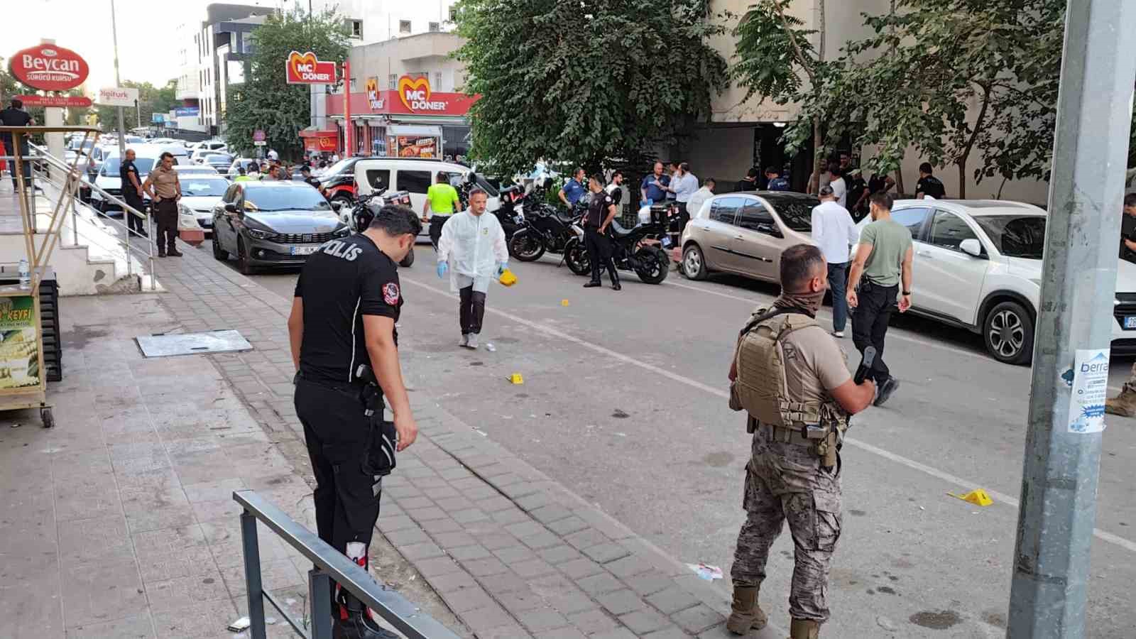 BATMAN’DA SİLAHLI KAVGA: 3 YARALI