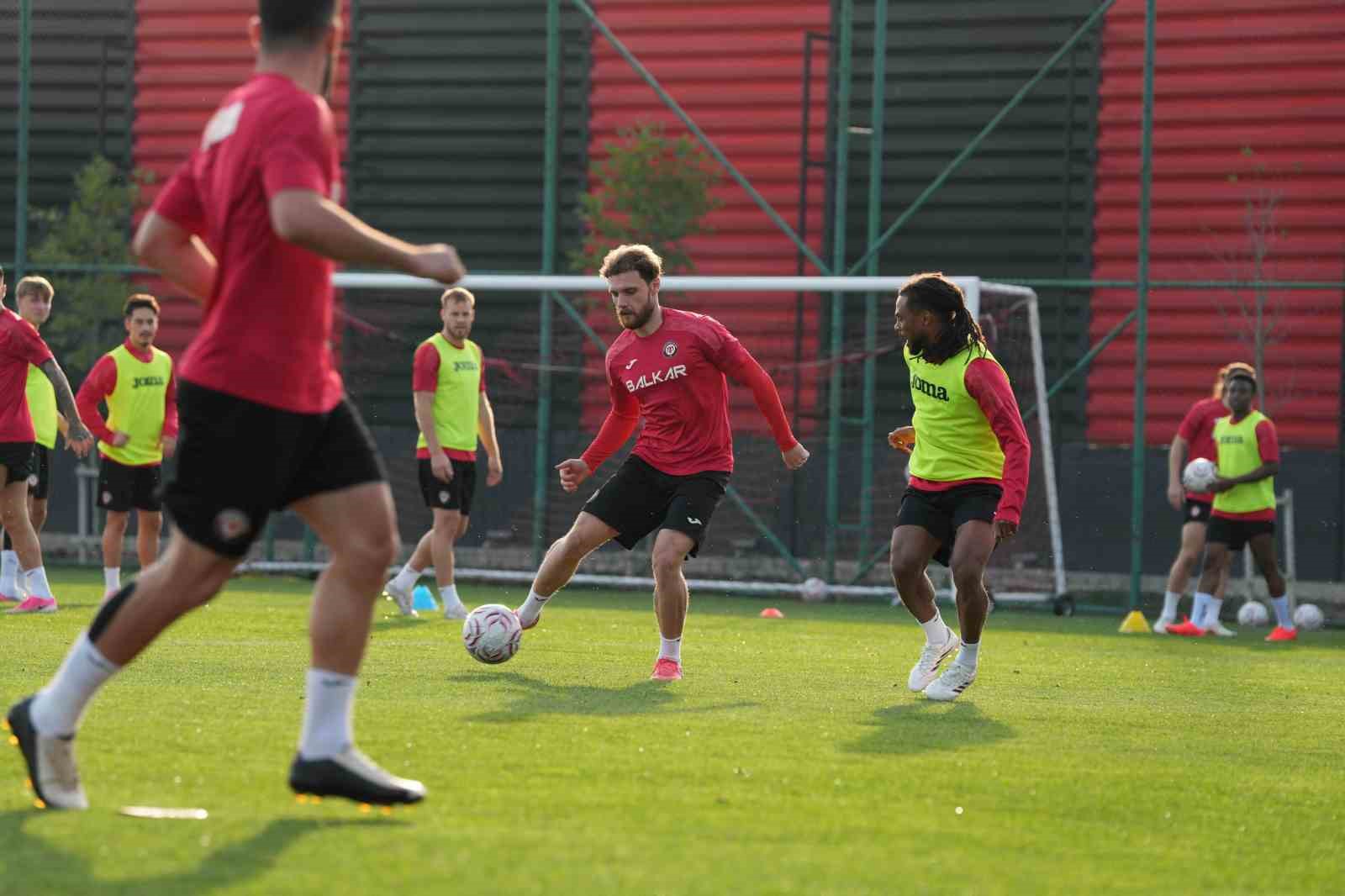 ÇORUM FK, ALANYASPOR MAÇI HAZIRLIKLARINI SÜRDÜRDÜ