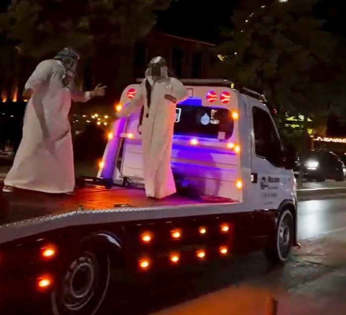 ÇEKİCİ ÜZERİNDE DANS PAHALIYA PATLADI