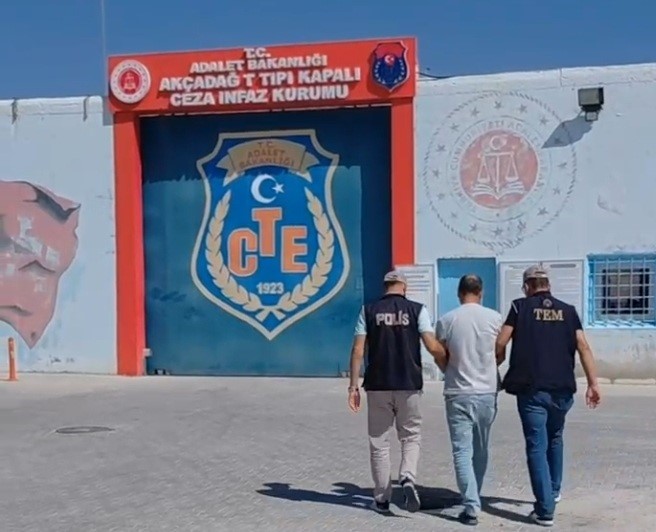 MALATYA’DA FETÖ FİRARİSİ YAKALANDI