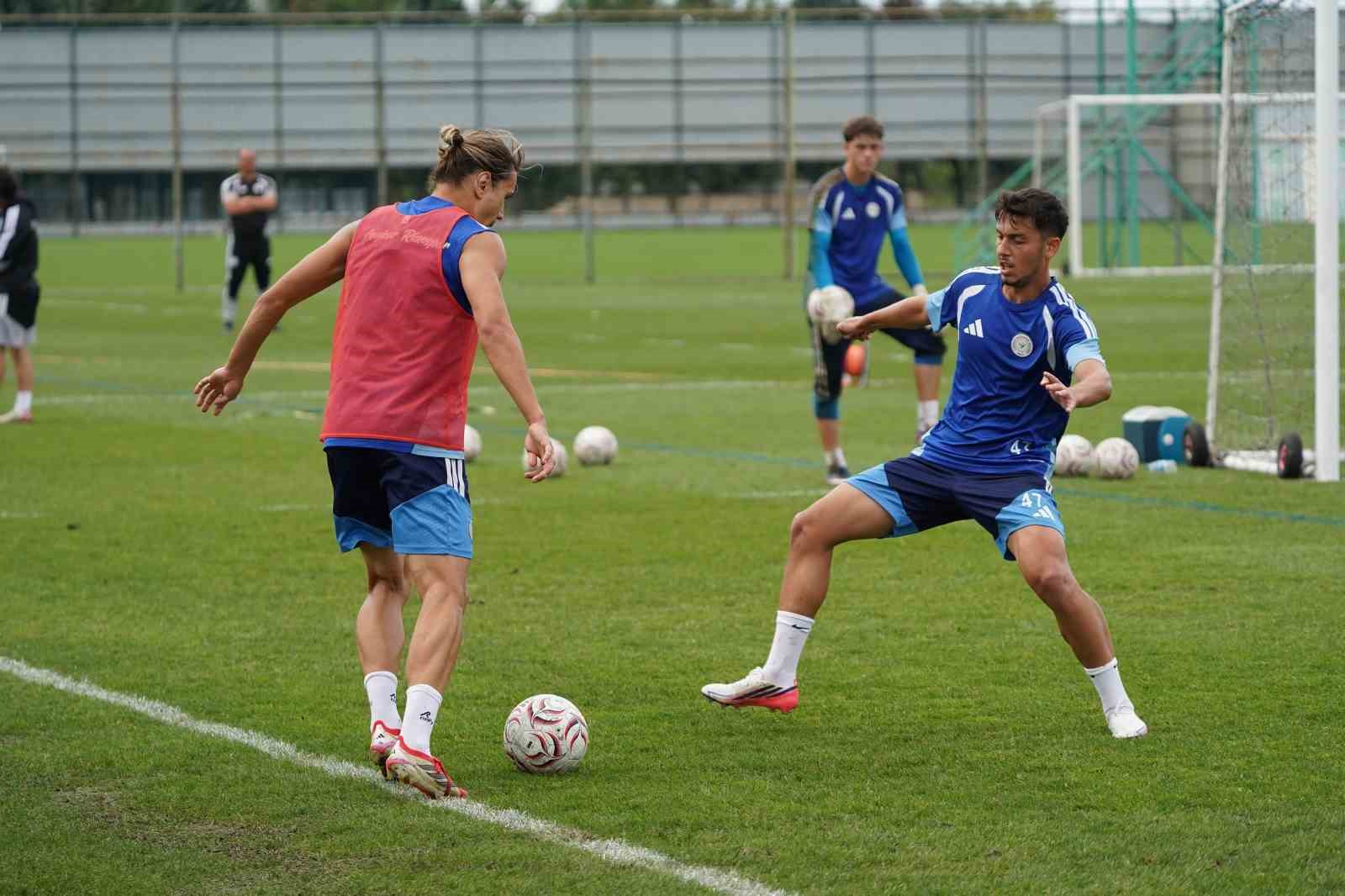 ÇAYKUR RİZESPOR, GÖZTEPE MAÇI HAZIRLIKLARINI SÜRDÜRDÜ