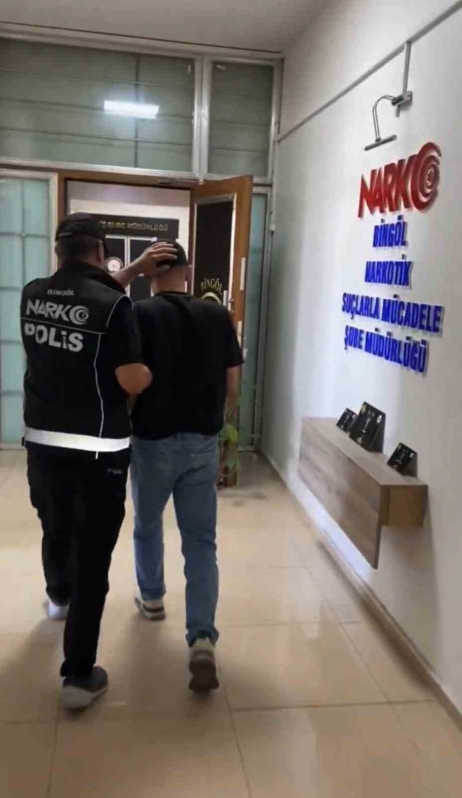 BİNGÖL’DE UYUŞTURUCU OPERASYONU: 1 ŞÜPHELİ TUTUKLANDI