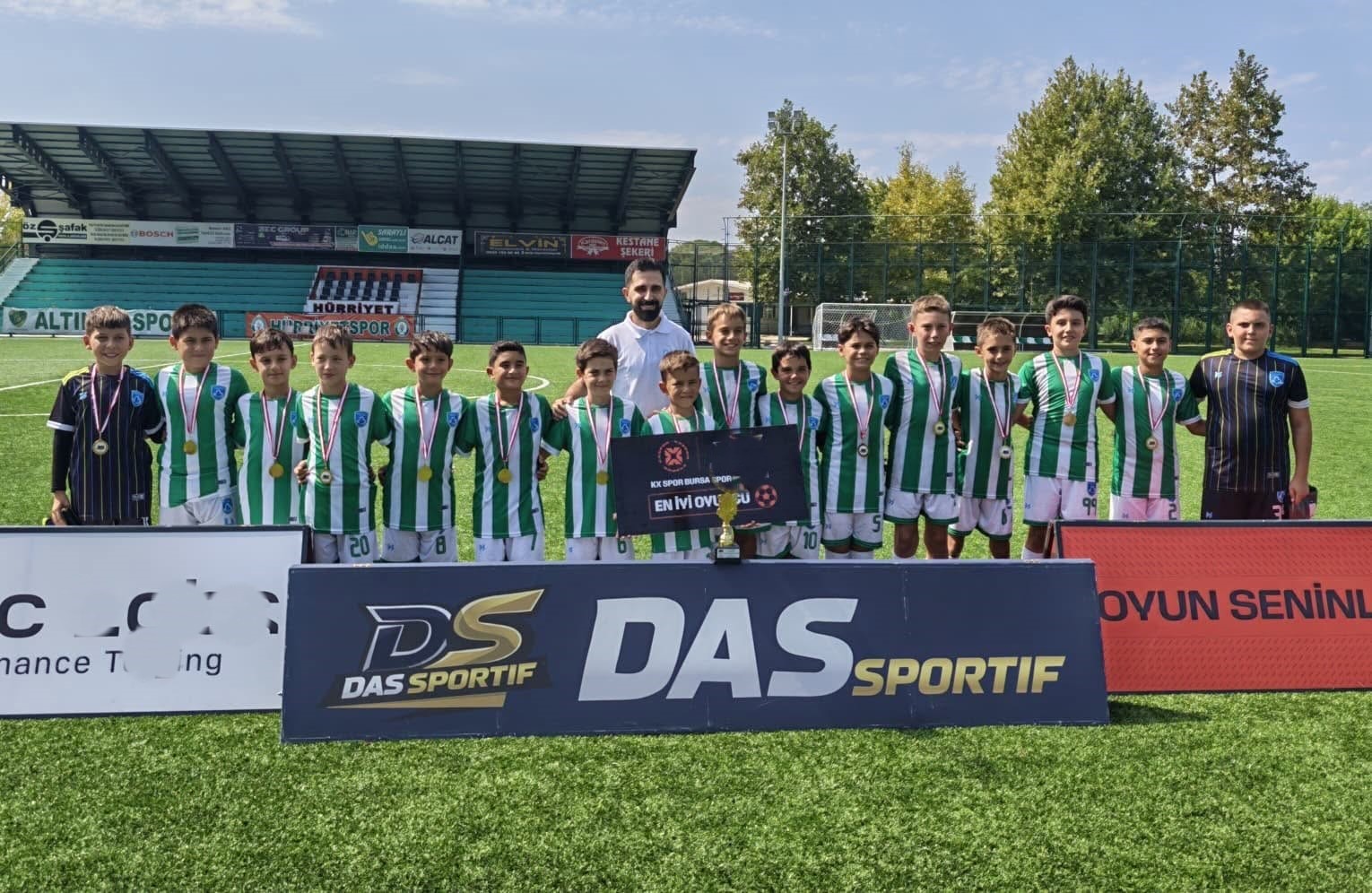 BALIKESİR BÜYÜKŞEHİR BELEDİYESPOR U-11 TAKIMI BURSA’DA ŞAMPİYON OLDU