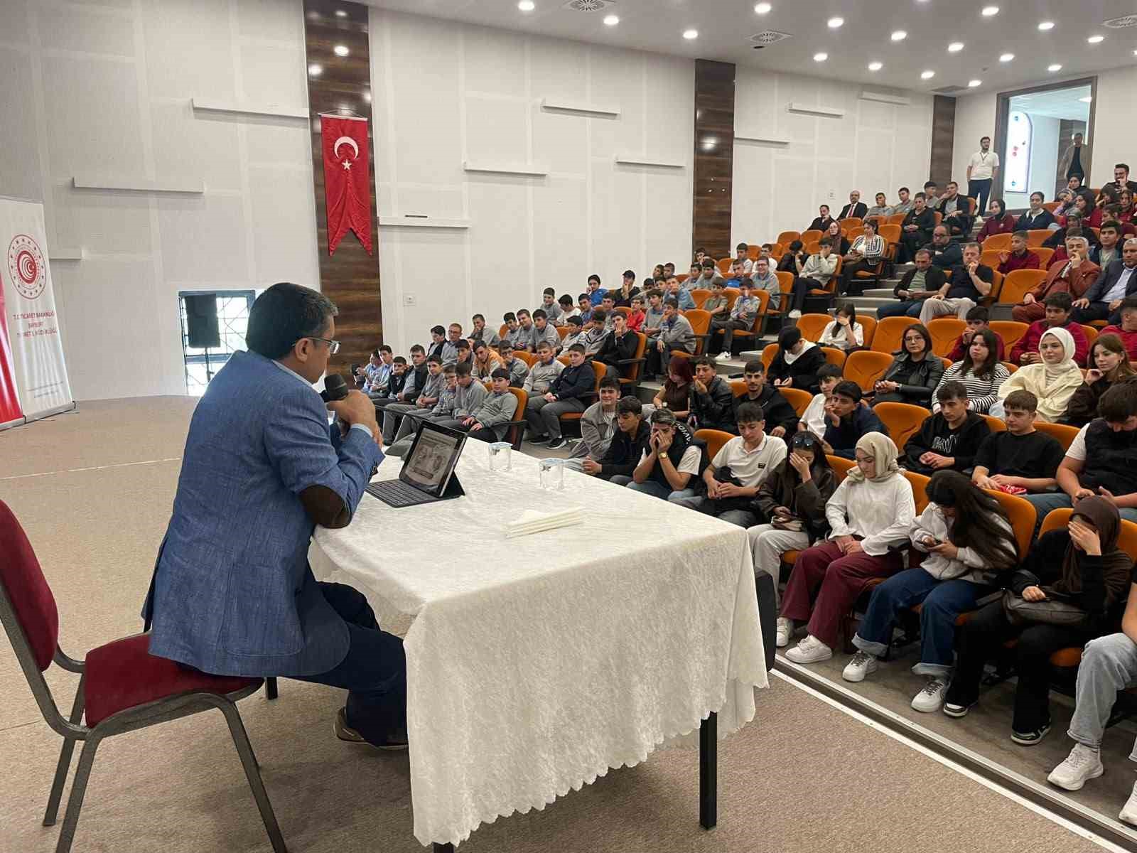 BAYBURT’TA ÖĞRENCİLERE ‘AHİLİK KÜLTÜRÜ’ ANLATILDI