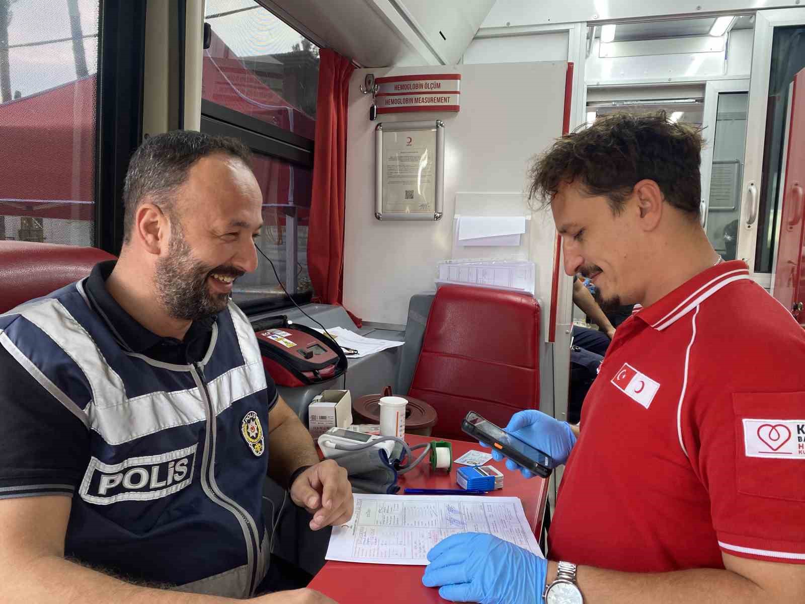 BİLECİK’TE KAN BAĞIŞ KAMPANYASI