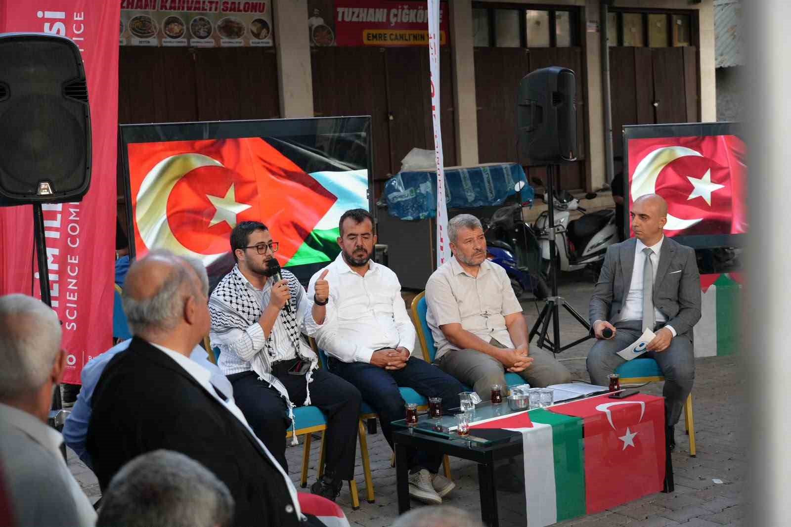 ADIYAMAN ÜNİVERSİTESİNDEN "GAZZE’YE YANKI OL" TEMALI BİLİM KAFE ETKİNLİĞİ