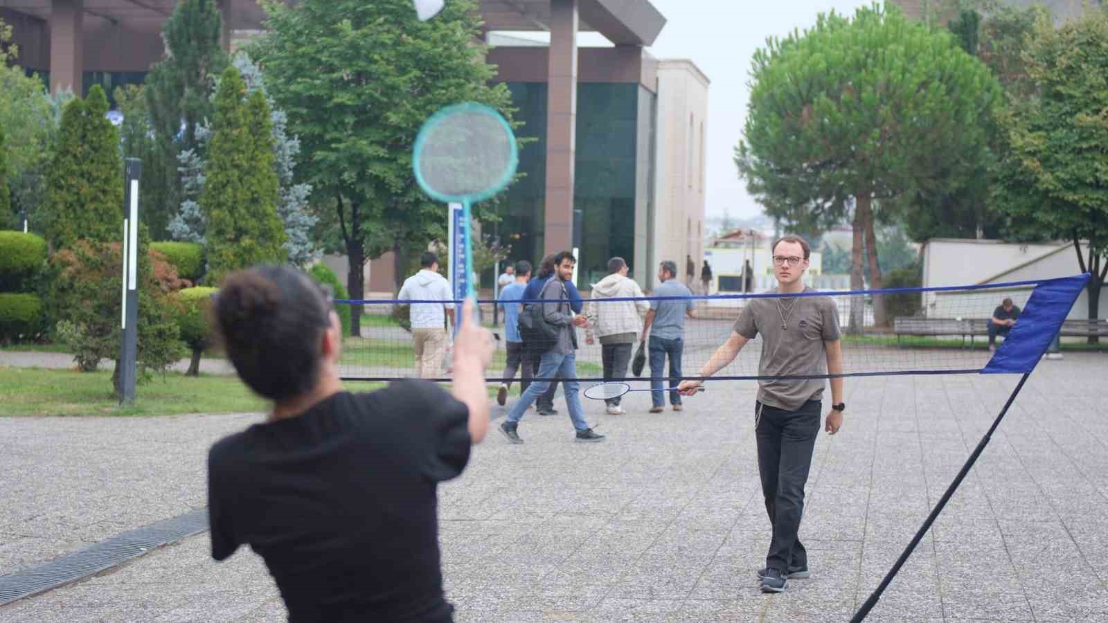 YILDIRIM’DA ÜNİVERSİTE ÖĞRENCİLERİNE SICAK KARŞILAMA