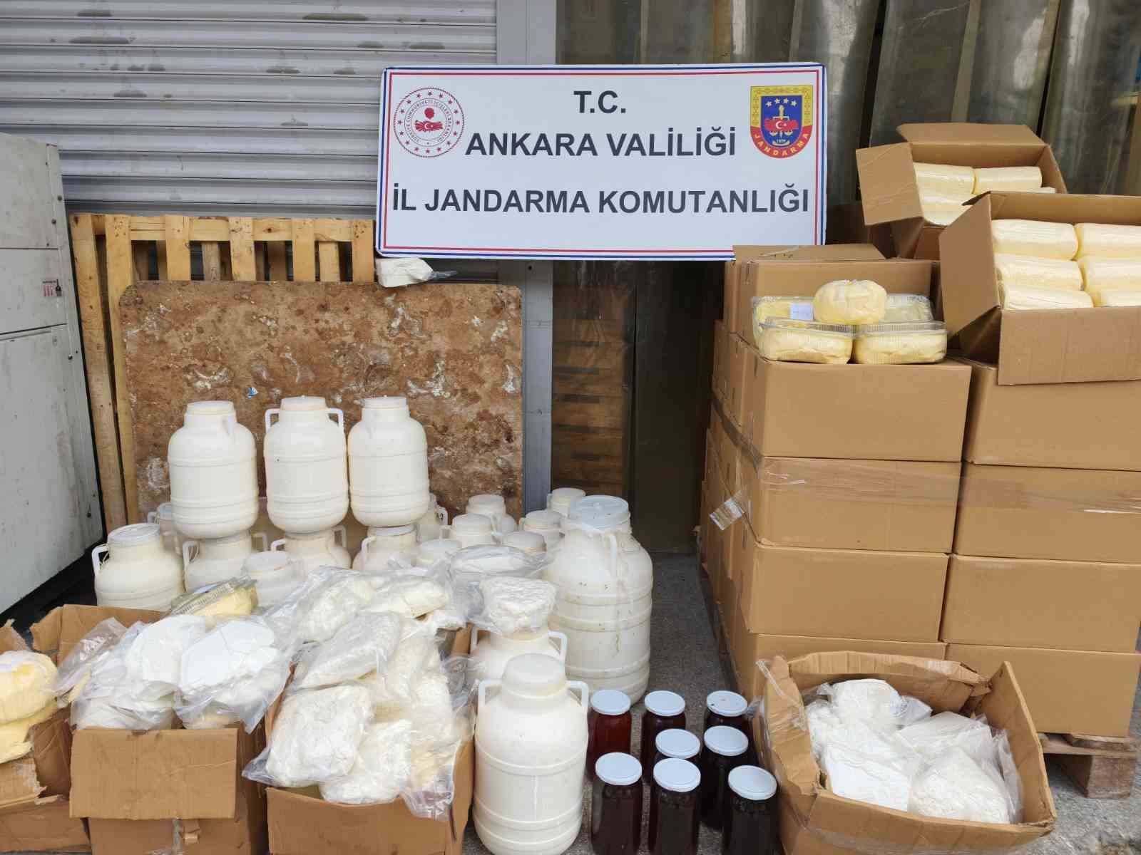 ANKARA’DA SAHTE GIDA OPERASYONU: 838 KİLOGRAM SÜT VE SÜT ÜRÜNÜ ELE GEÇİRİLDİ