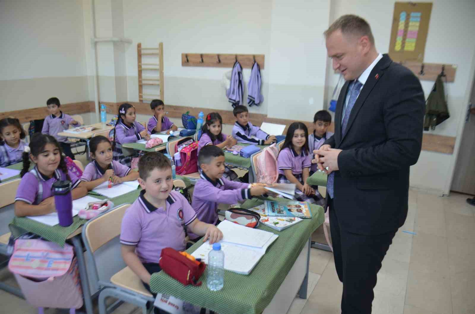 BULANIK’TA İLKÖĞRETİM HAFTASI KUTLANDI