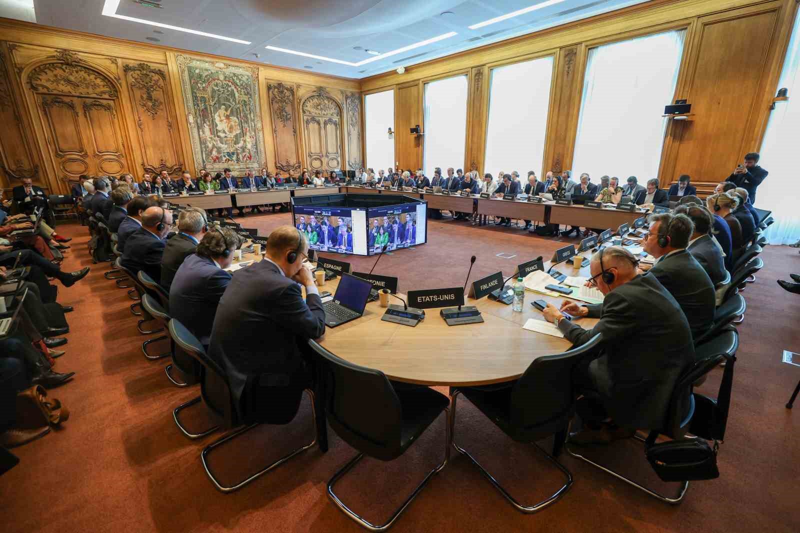 COP31 BAŞKANI KURUM’DAN PARİS’TE İKLİM FİNANSMANI İÇİN "STRATEJİK GÜVENLİK" UYARISI