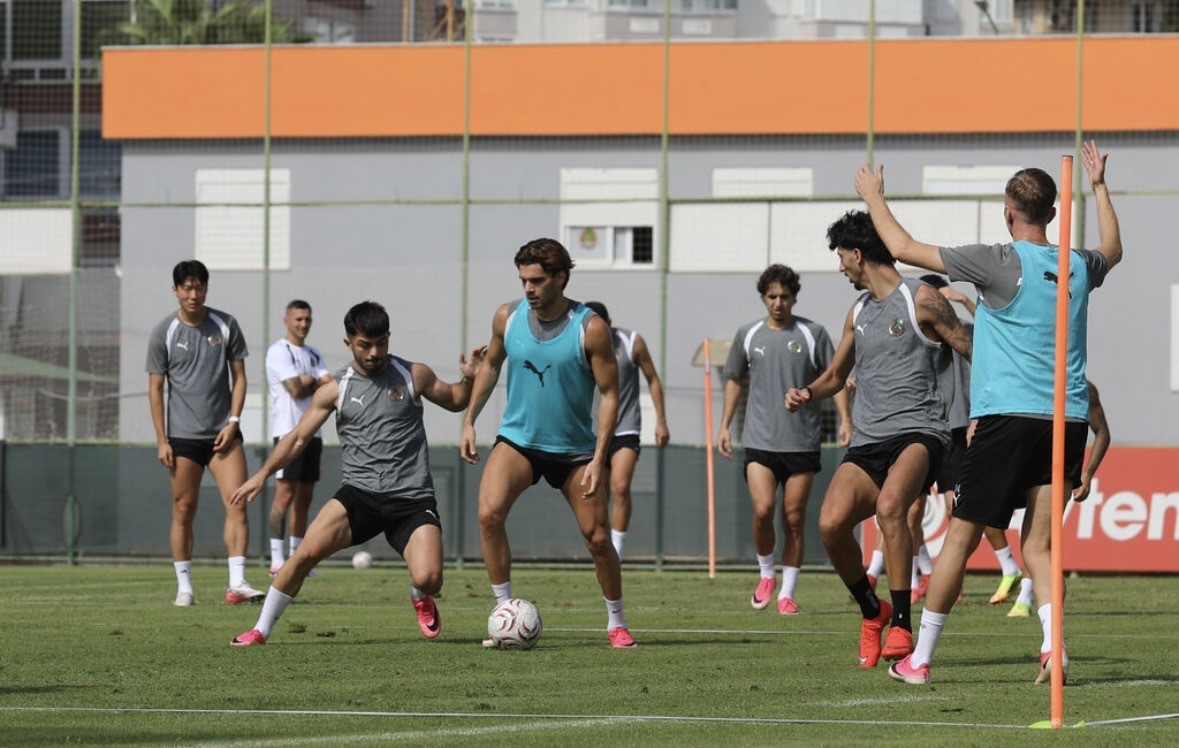 ALANYASPOR’DA, ÇORUM FK MAÇI HAZIRLIKLARI SÜRÜYOR