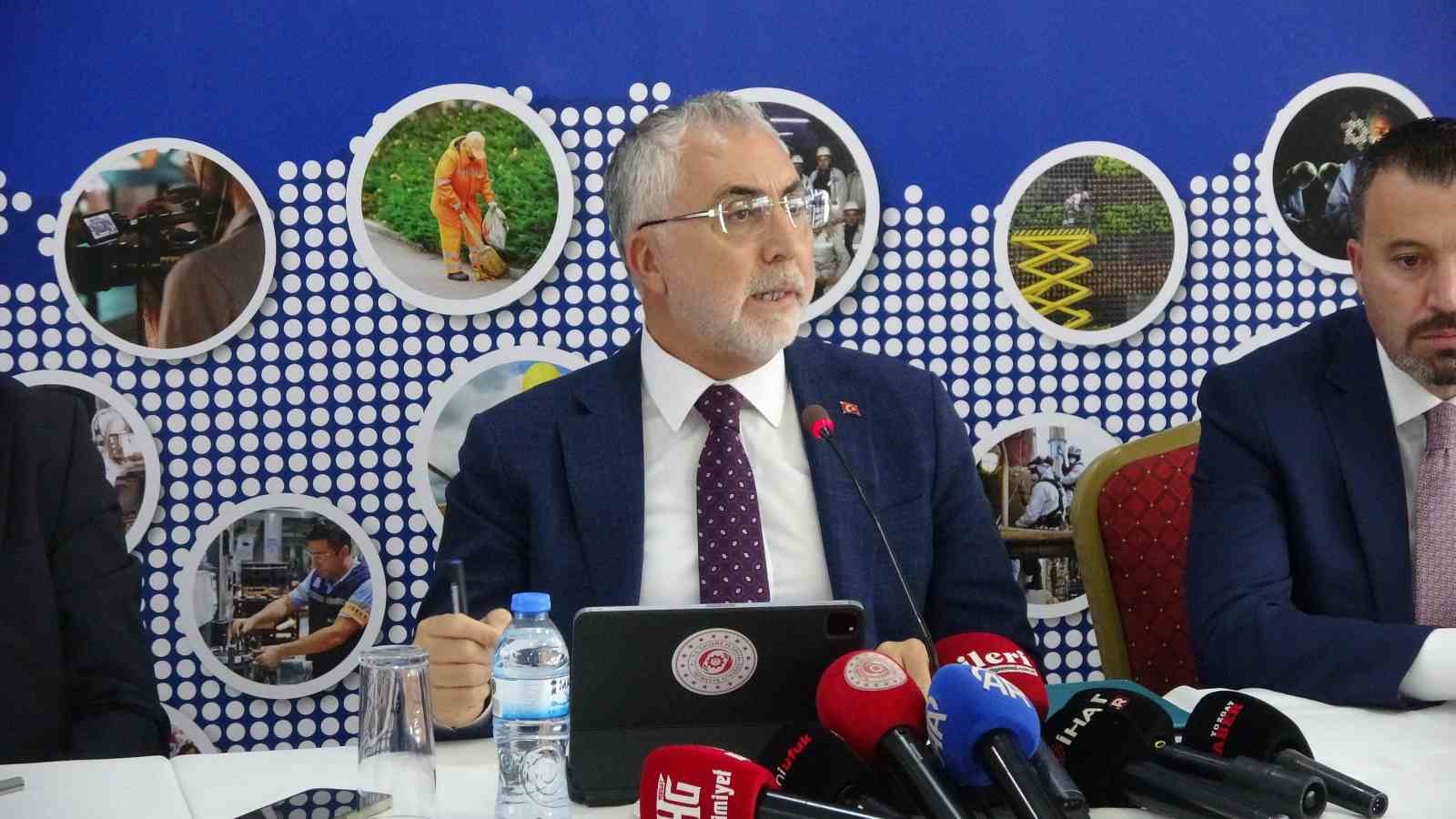 BAKAN IŞIKHAN: "YOZGAT’IN İMKANLARINI YATIRIM VE İSTİHDAMA DÖNÜŞTÜRMEYİ AMAÇLIYORUZ"